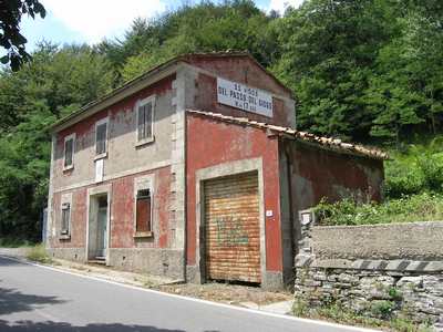 Cerchi casa? Vendesi casa cantoniera a Firenzuola... prezzo 55mila euro