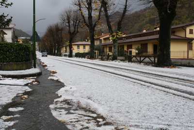 Prima neve? No grandine. Le foto