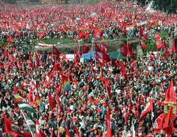 'Uniti contro la crisi'. Giovedì assemblea pubblica a Borgo...