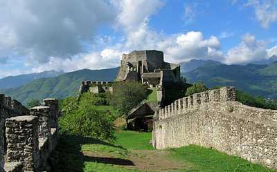Vicchio. In biblioteca gli incontri del Caffè letterario