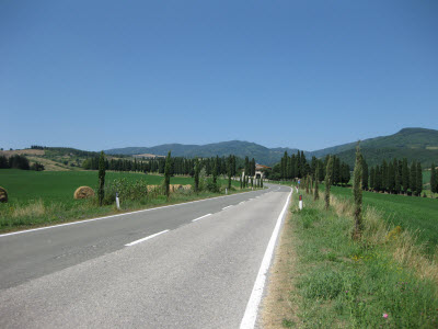 Strada di Panna chiusa al traffico per le riprese di uno spot