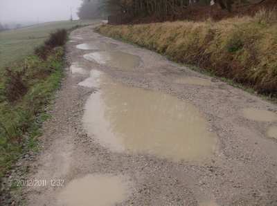 Le nostre strade 1 - 'Buche profonde' a Galliano...