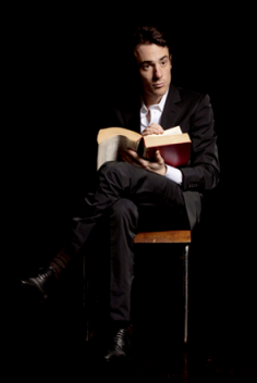 Già aperta la prevendita per il Thom Pain di Elio Germano