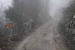 La nostre strade 2 - Vicchio risistema la strada per Pimaggiore. 'Era quasi impraticabile'