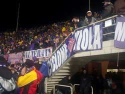 Calcio: la Fiorentina sconfitta dall'Inter. La foto del 'Ciclone Viola'