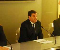 Autobus. La Provincia annuncia nuovi tagli. E chiede soldi ai comuni