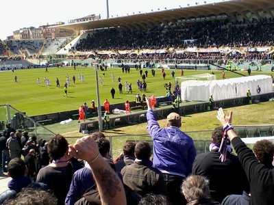 Calcio: il pareggio Viola visto dal Franchi. Le foto....