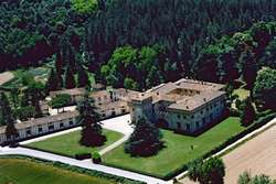 Un resort di lusso a Cafaggiolo. Investimento di 150 milioni, duecento posti di lavoro