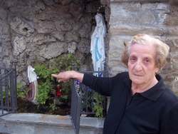 Luco. Vandali in azione contro un tabernacolo