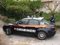 Borgo. Fermato l'uomo che ha tentato di rubare le offerte per il defunto