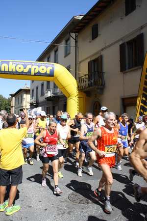 Ci siamo!!! Partita la Maratona del Mugello. Foto