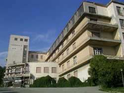 Pratolino. 100 immigrati forzano gli ingressi e occupano di nuovo l'ospedale Luzzi. Il 10 novembre lo sgombero