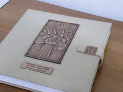 Il Mugello nel mondo. La Coinart decora il libro celebrativo della giornata della Pace. Distribuito ai leader mondiali...