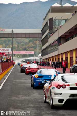 Finali Ferrari, la grande festa dei motori. Le foto del sabato...