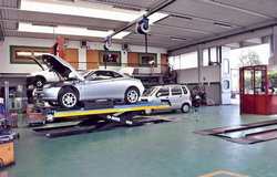 Pontassieve. Scoperta autofficina (con tre dipendenti) completamente a nero. Ci portavi l'auto?