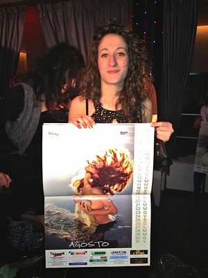 Calendario Donne del Mugello. Le foto della serata all'Otel... le ragazze presentano i mesi...