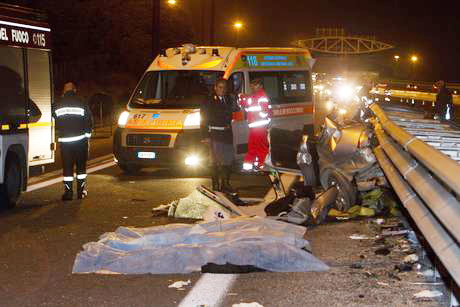 Tragedia sull'A1. Muoiono a Calenzano tre ragazzi di Scarperia, Vicchio e Borgo
