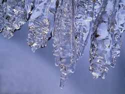 Dopo la neve il ghiaccio. Scuole aperte in tutto il Mugello, chiuse a Vaglia