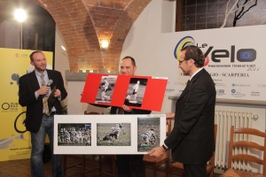 Nuova mostra fotografica a Borgo. Quando lo sport non ha bisogno di parole...