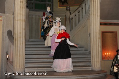 Atmosfere e misteri in una notte di Carnevale: le foto di un successo. Maschere, luci, colori e pubblico!