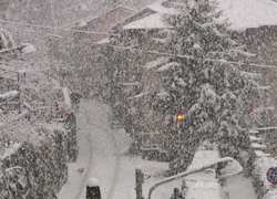 Domani (martedì) tornano le nevicate. E l'Alto Mugello, con oltre un metro di neve, chiede lo stato di Calamità Naturale