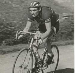 Il Mugello perde un campione. Muore a 83anni a Scarperia il ciclista Vasco Baroni...