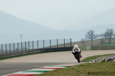 Il Mugello sorprende ancora. Barberinese sul podio nella Stock 600. Le foto spettacolari del Civ...