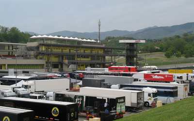 Al Mugello arriva il 'mondo' della Formula 1. Le prime foto...