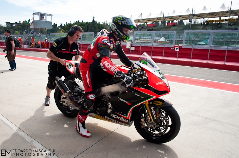 Superbike. Imola in delirio per la doppietta Ducati, le foto di OK!Mugello...