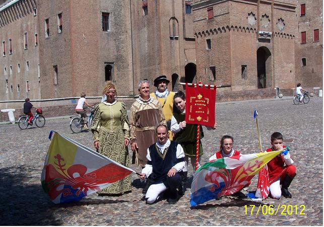 Ronta. Il Gruppo del Corteo Storico sfila a Ferrara per solidarieta' ai terremotati. Foto...