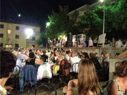 Cena di beneficenza con oltre 700 persone a Luco di Mugello. Le foto!