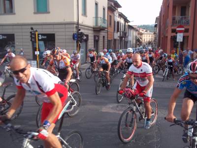 Gabriele Brunelli si aggiudica la Cronoscalata Borgo - la Colla