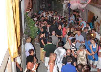 E fu Musica successo di pubblico. Le foto della serata.