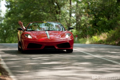 La Ferrari Cavalcade attraversa il Mugello: le foto delle rosse!