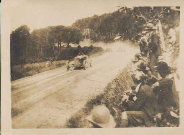 Materassi. Pilota dimenticato, un libro