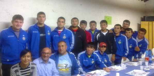 Pallamano. A Borgo dall'Uzbekistan