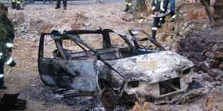 Dicomano. Muore carbonizzato nell'auto