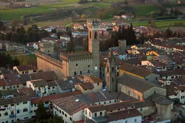 Scarperia. Convegno sugli Ubaldini