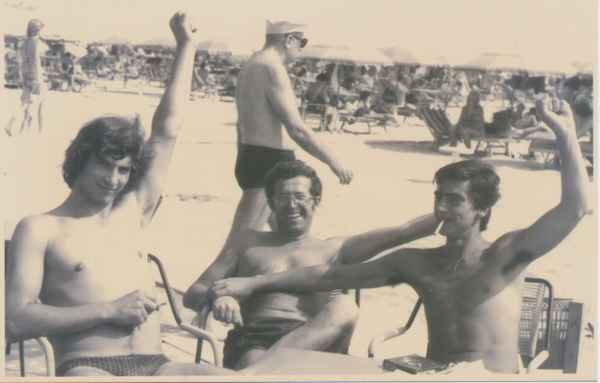 'Una goccia nel mare'. Foto in Sant'Omobono