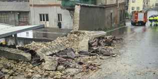 'Incubo Bolognese'. Chiusa al traffico per il crollo di un muro