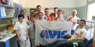 La ciclistica San Piero dona sangue per Avis