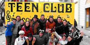Il carro del Teen Club. I ragazzi di Ronta colpiscono ancora
