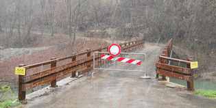 Palazzuolo, emergenza frane. A rischio un'intera montagna