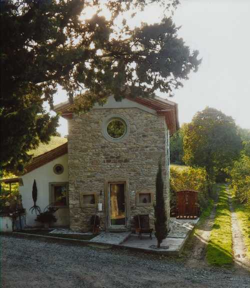 L'Oratorio della Madonna del Febbre. Storia mugellana...