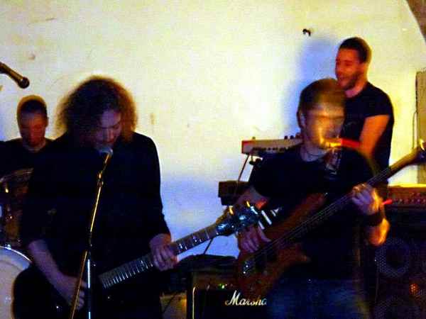 L'Hard Rock degli Over There scalda l'OK!Mugello Music Contest