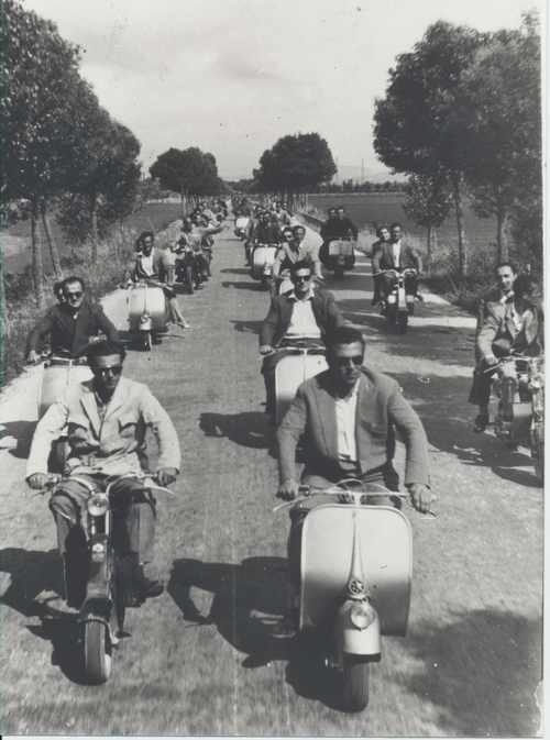 23 aprile 1946, nasce la 'Vespa'. Racconti e foto mugellane...