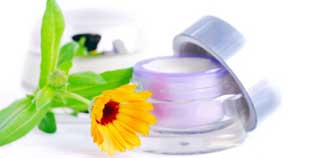 Alla Bottega La Scalera per conoscere i detersivi ecologici