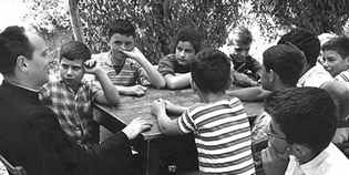 Scuola. Contro l'abbandono nel segno di Don Milani... Un progetto