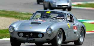 Auto da sogno al Mugello. E' la Modena Cento Ore Classic, le foto...