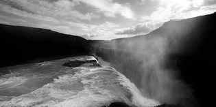 Barberino. Martedì viaggio (foto e video) in Islanda. Info...